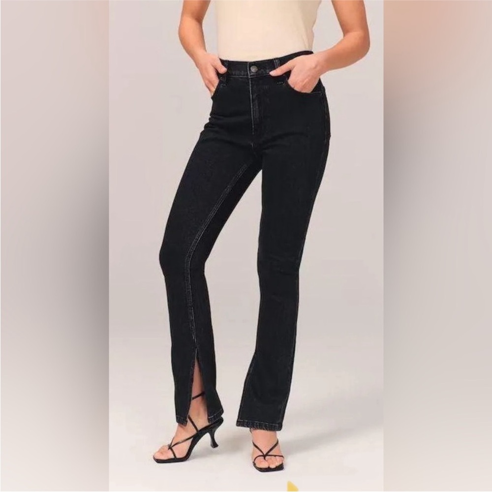 Abercrombie & Fitch Curve Love The Skinny High Rise with Vent Hem Black